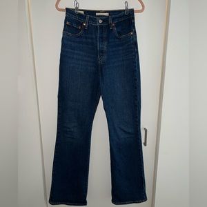 Levi’s Ribcage Bootcut Jeans